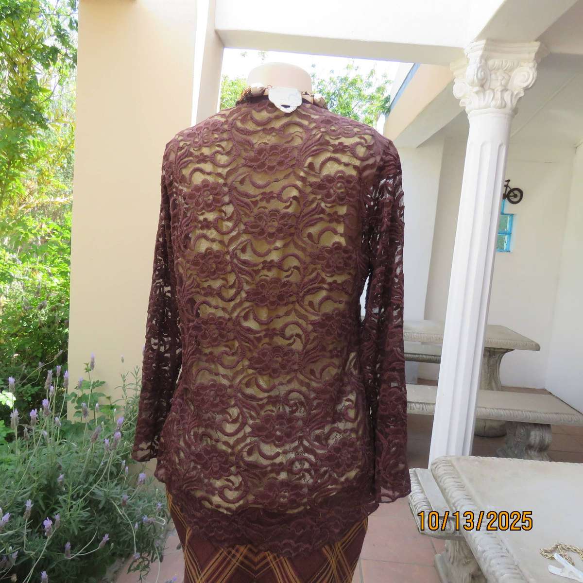 MARLEY brown polyester lace stretch long sleeves cover-up top. Size 40.