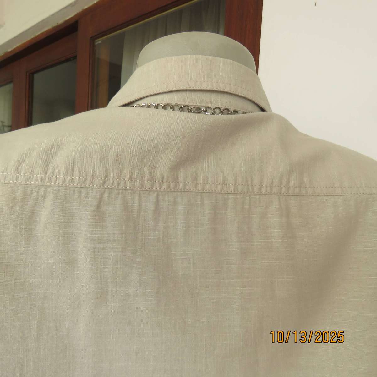 DAVID JONES ecru colour long sleeve cotton shirt with 2 pockets. Size 40