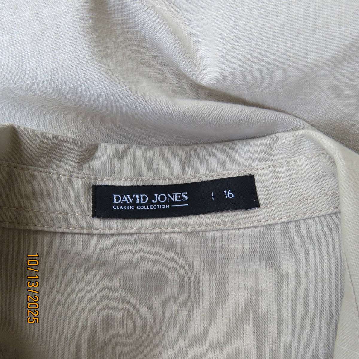DAVID JONES ecru colour long sleeve cotton shirt with 2 pockets. Size 40