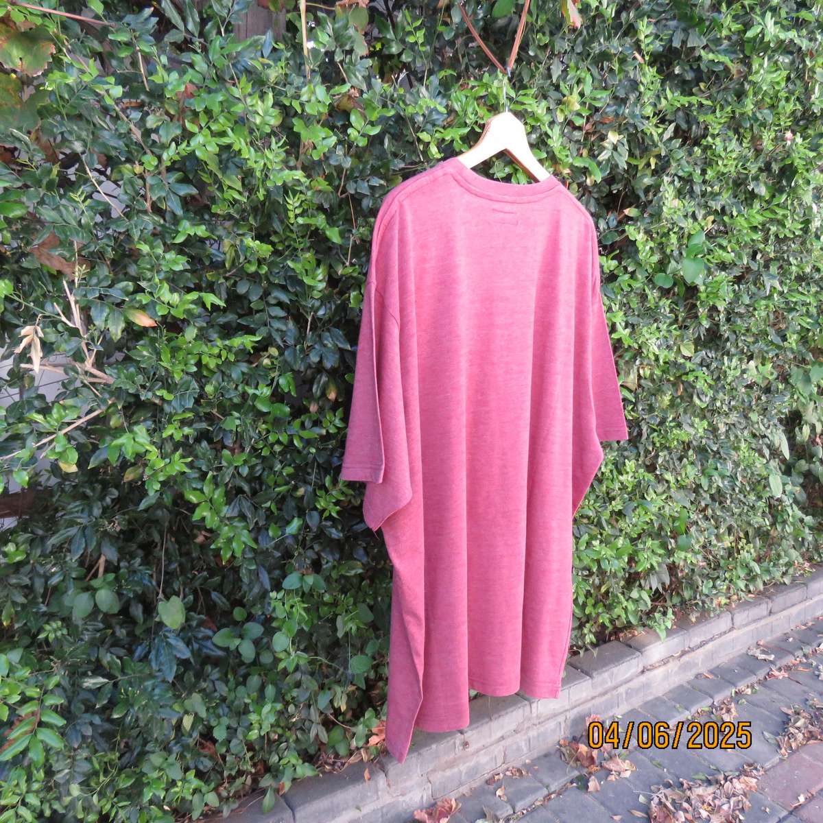 JEEP rosewood colour polycotton T shirt size 4XL. As new condition.