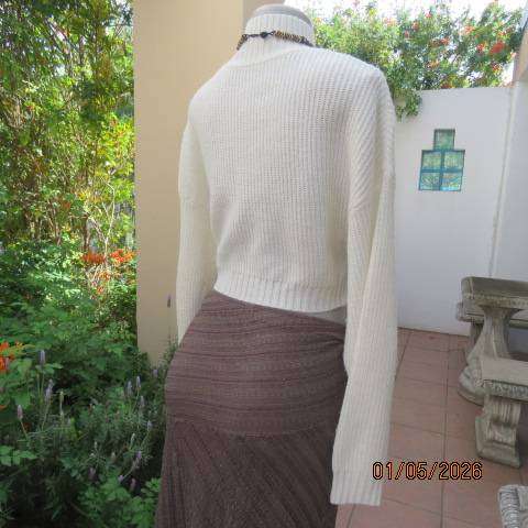 Off-white long sleeve cotton and acrylic blend knit jumper with turtle neck, size 36