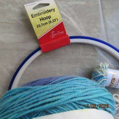 Moya double knit cotton yarn five rolls + Elle colour crush wool 200g + embroidery loop