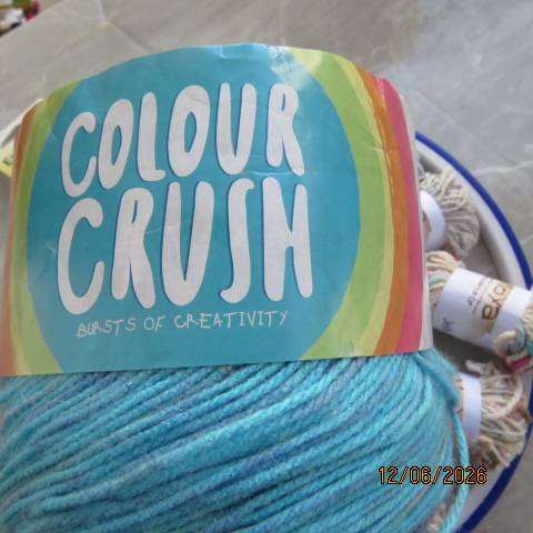Moya double knit cotton yarn five rolls + Elle colour crush wool 200g + embroidery loop