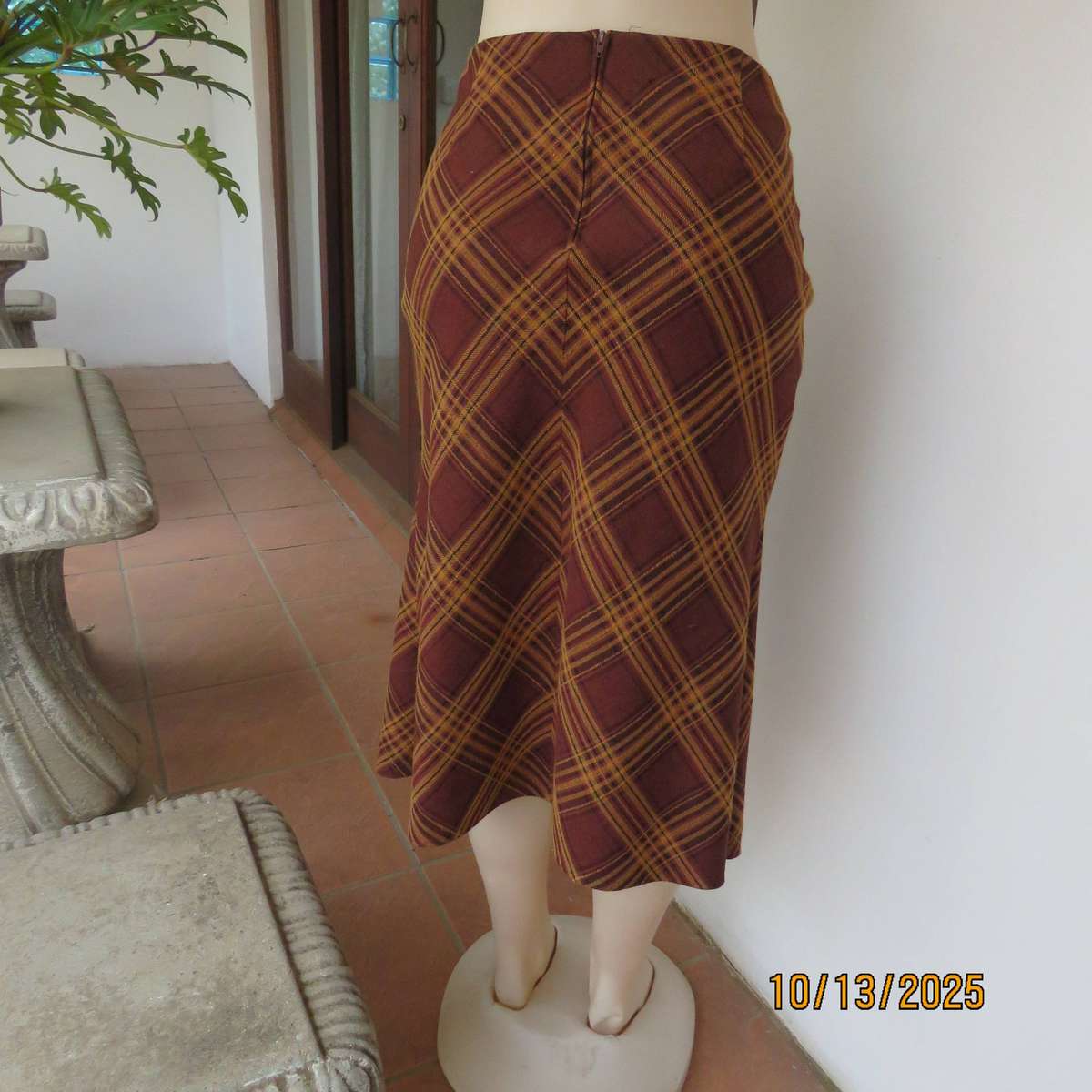 EXACT large check golden brown and mustard A-Line bandless skirt size 36