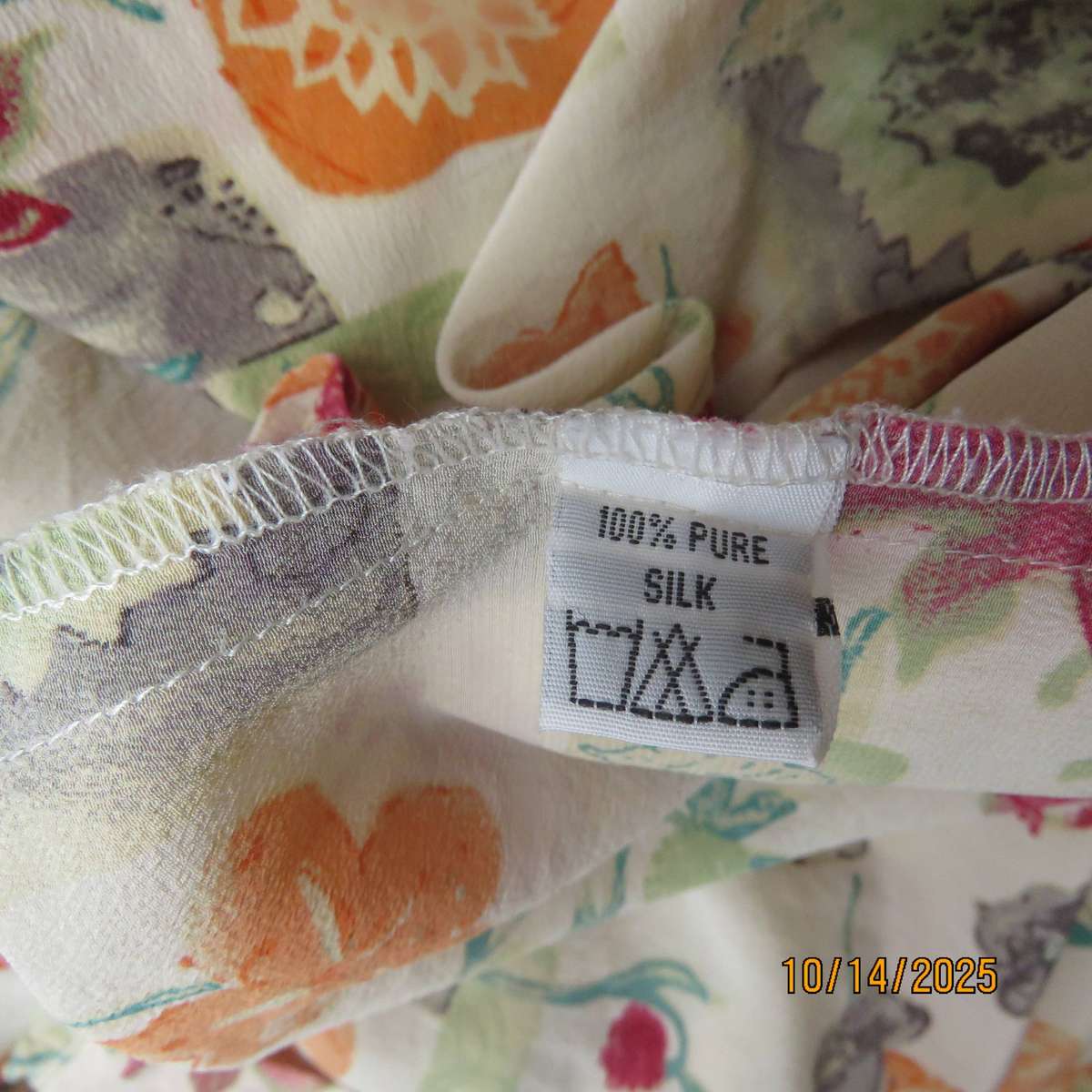 SNOW 100% pure silk cream with red-orange-green floral print top. Size 40