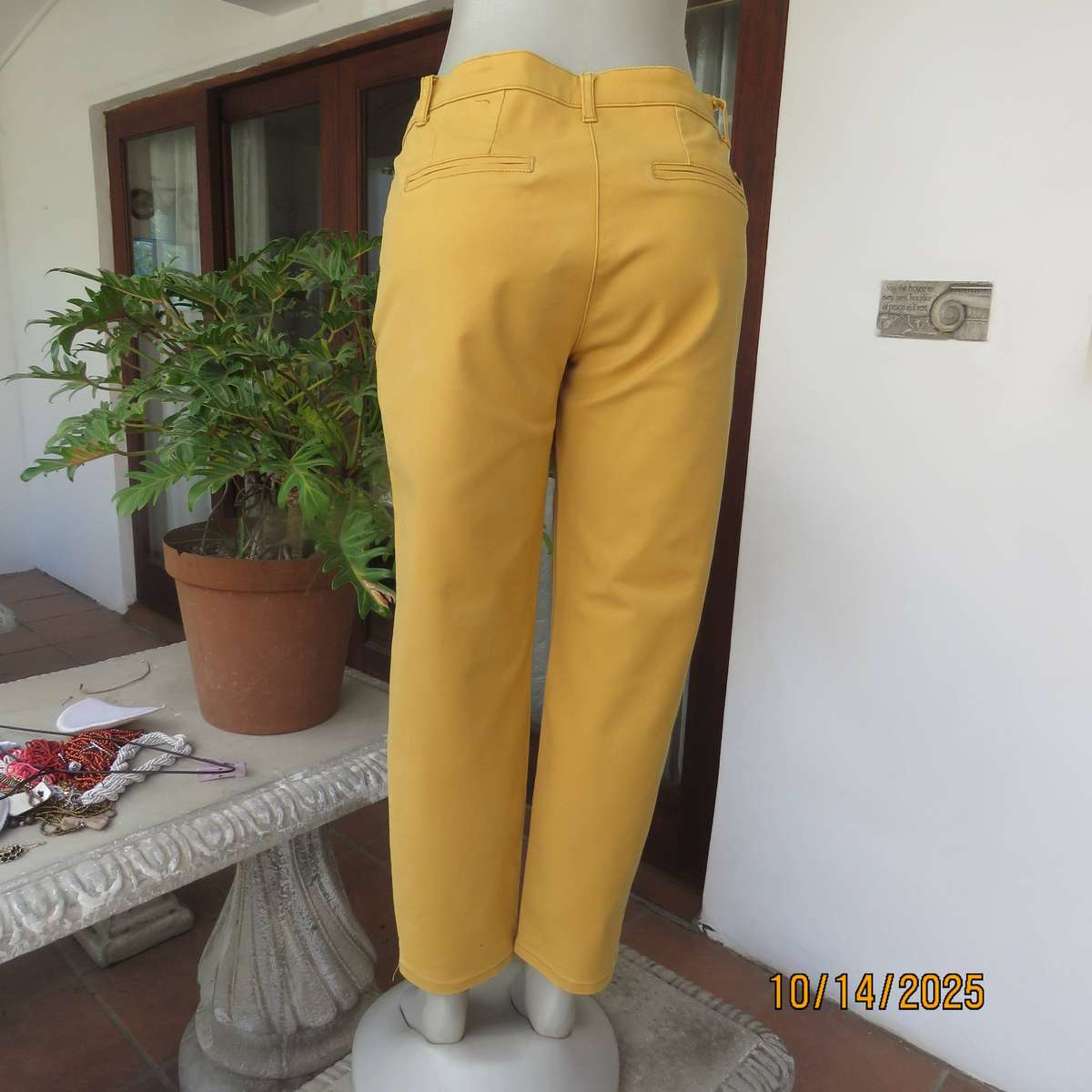 TRUWORTHS mustard colour slim pants in cotton stretch size 38.