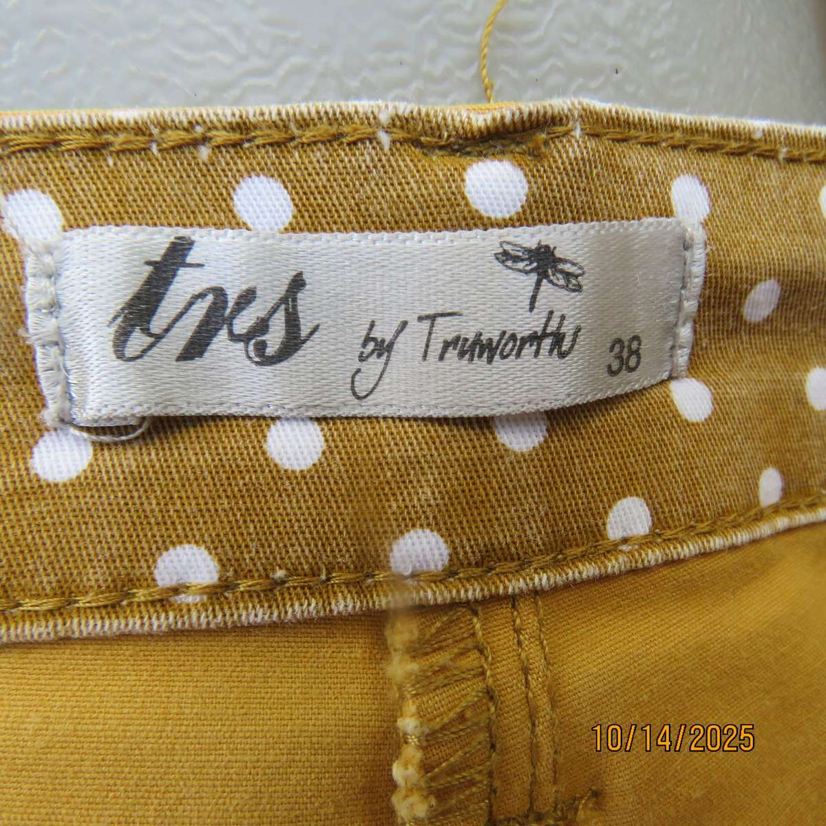 TRUWORTHS mustard colour slim pants in cotton stretch size 38.