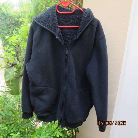 Navy reversible warm long sleeve zip-up hoodie jacket with pockets, size 42-44