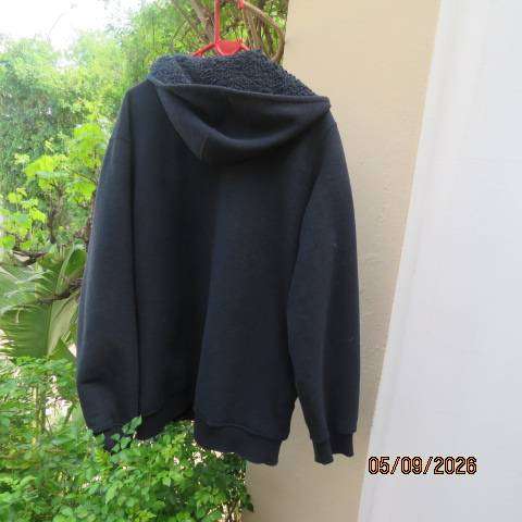 Navy reversible warm long sleeve zip-up hoodie jacket with pockets, size 42-44