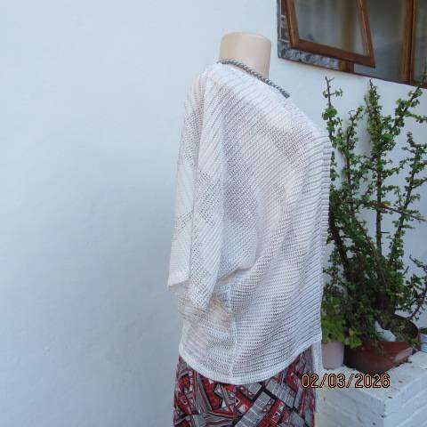 Foshini white nylon stretch slip-over top with silver thread graphic patterns, size 40