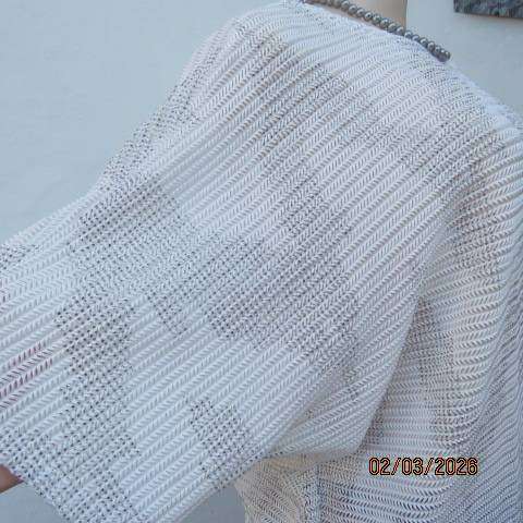 Foshini white nylon stretch slip-over top with silver thread graphic patterns, size 40
