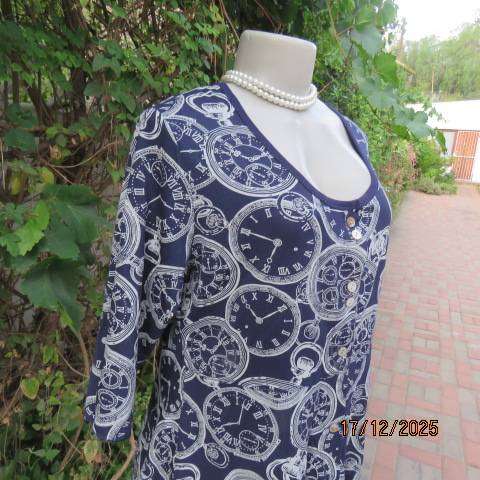 LA LIDA navy polycotton stretch with white clock print button down top. Size 38