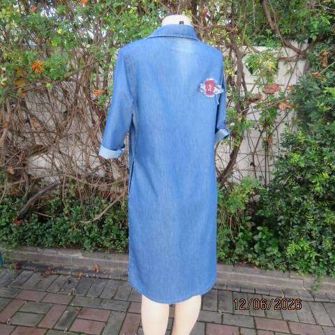 Blue denim shift dress with banded V neckline and side pockets, size 36