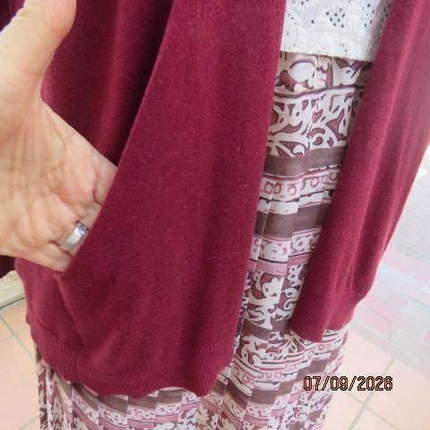 ATMOSPHERE maroon lightweight open viscose-cotton knit long sleeve cardigan with pockets size 38