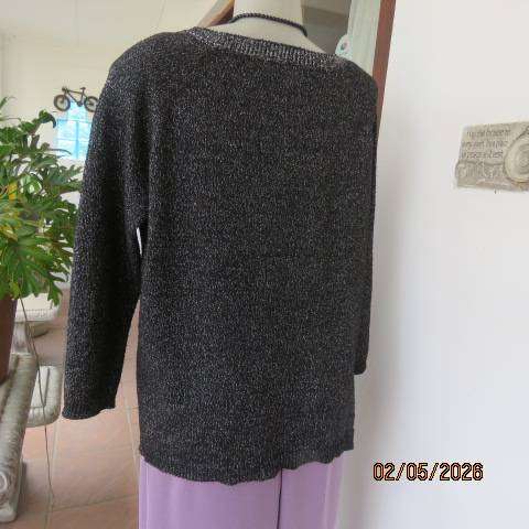 Black polyester and silver lurex knitted long sleeve glamour sweater size 42
