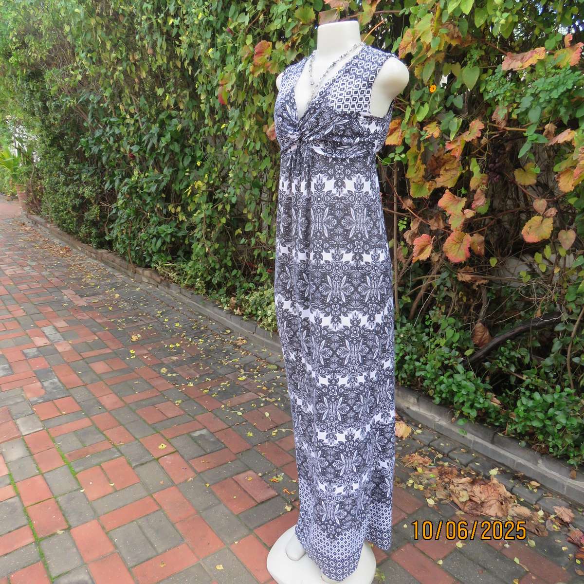 Empire style bohemian patterned maxi black-white dress. Polycotton stretch.Size 34