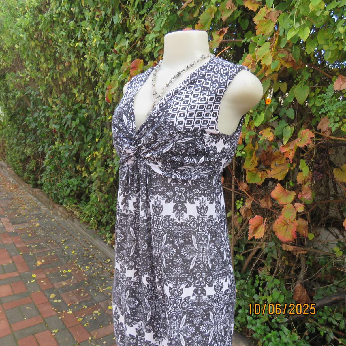 Empire style bohemian patterned maxi black-white dress. Polycotton stretch.Size 34