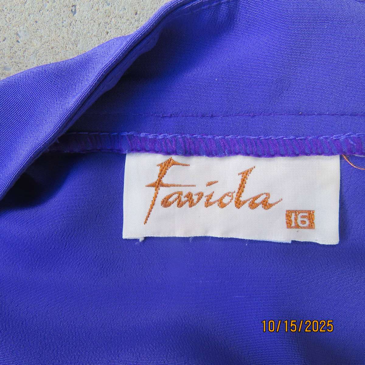 FAVIOLA violet colour cross over silky polyester slip over top size 40
