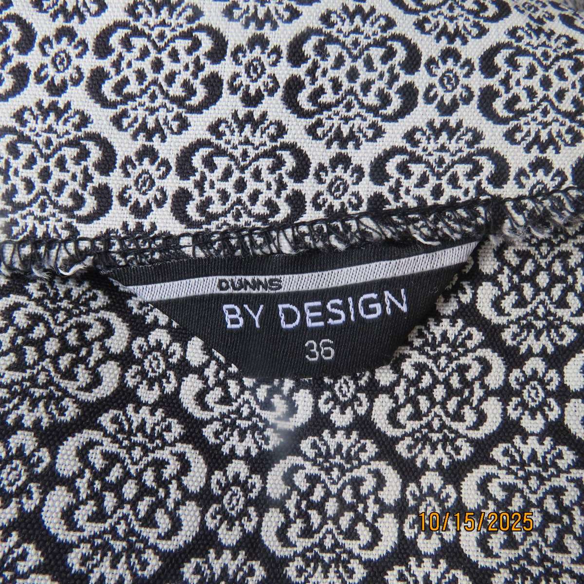 DUNN'S black-white baroque printed firm polyester bandless skirt size 36