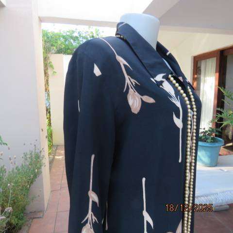 BODY RAP black polyester long sleeve button down top with single golden cream flowers. Size 38