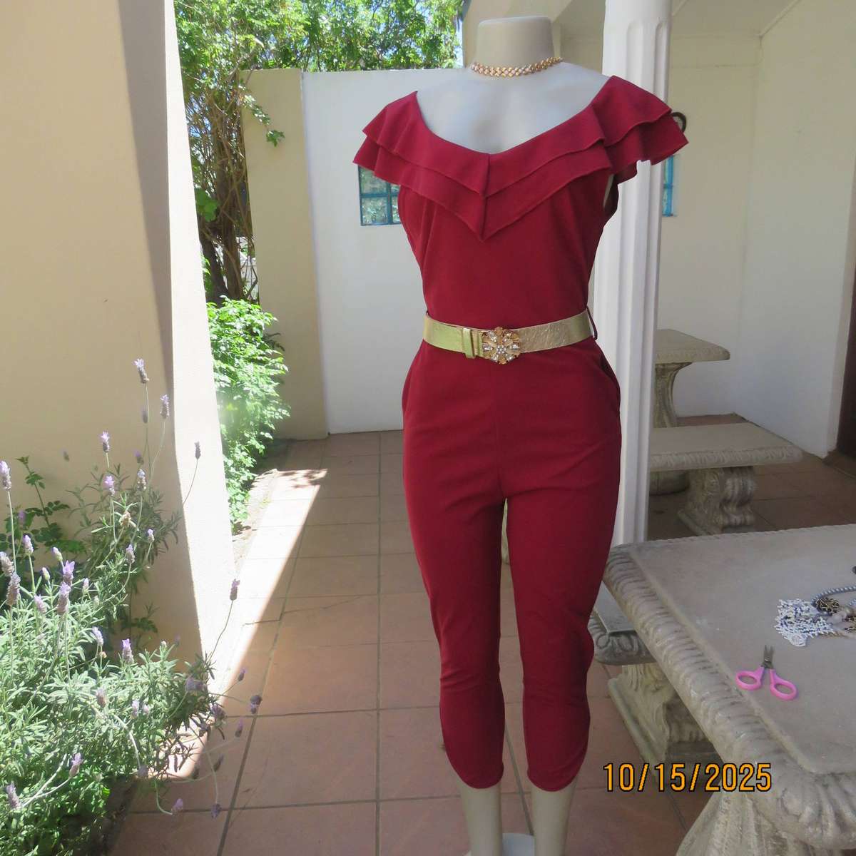LEMON TREE maroon polyester stretch skinny leg jumpsuit size 34.