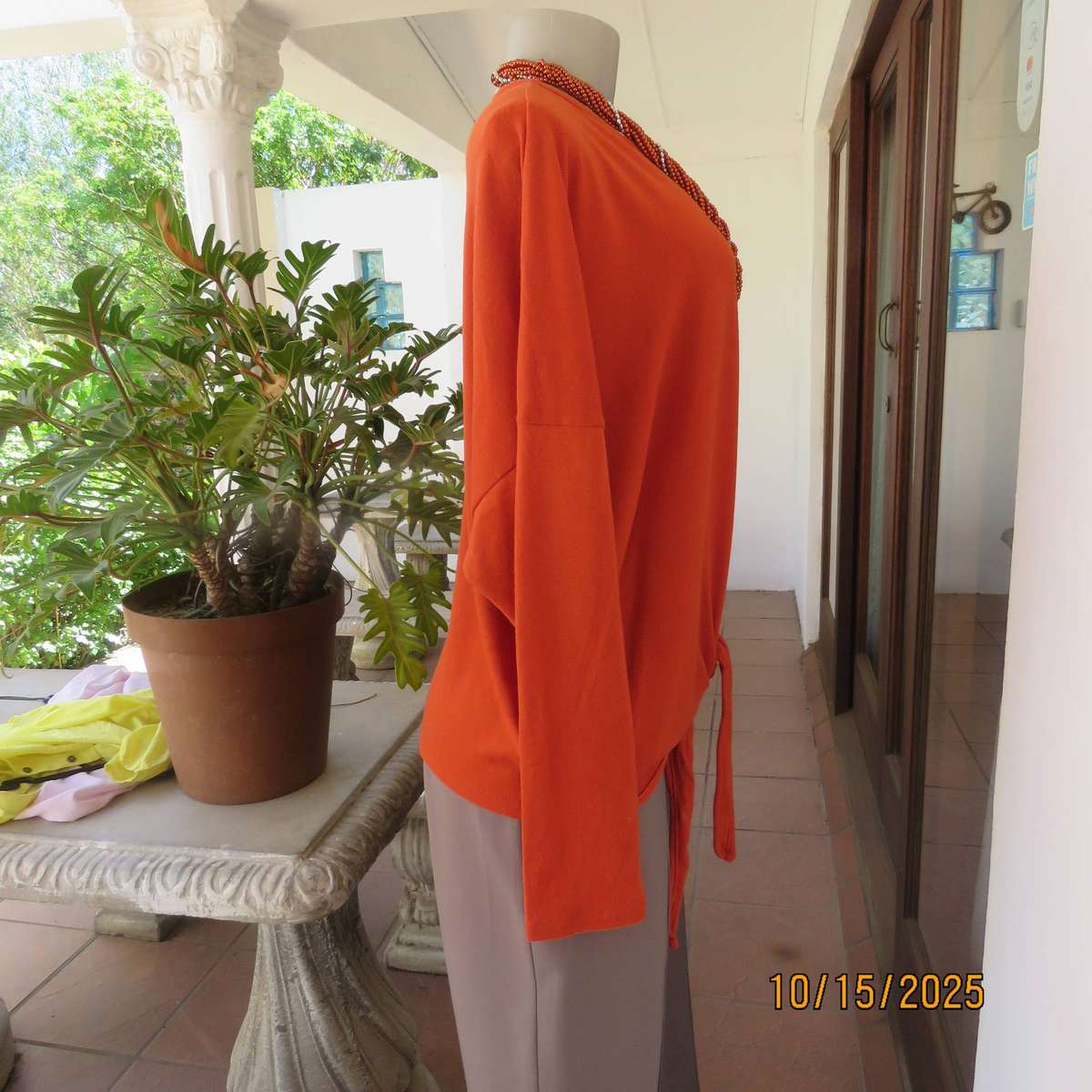 Burnt orange soft polyester knit slip over long sleeve top size 44
