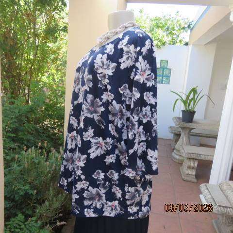 MILADYS navy polyester top with grey floral print and pink accents, size 46