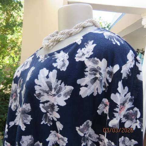 MILADYS navy polyester top with grey floral print and pink accents, size 46