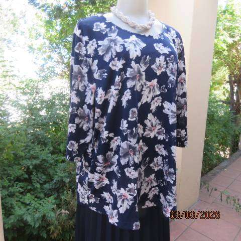 MILADYS navy polyester top with grey floral print and pink accents, size 46