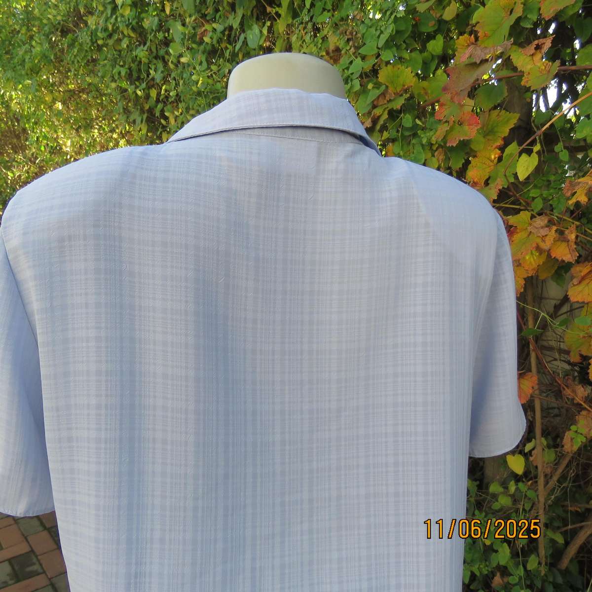 SUCCESS STORY skyblue check pattern opaque polyester short sleeve top. Size 38