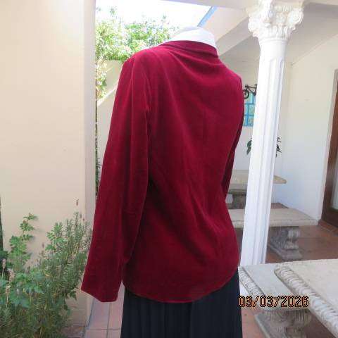 DELSWA scarlet red fully lined velvet cotton long sleeve jacket size 36