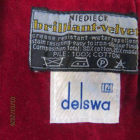 DELSWA scarlet red fully lined velvet cotton long sleeve jacket size 36