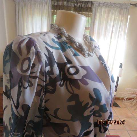 BLUSH MARK maxi sheer polyester cream with jade-grey print. Long sleeves. Size 38