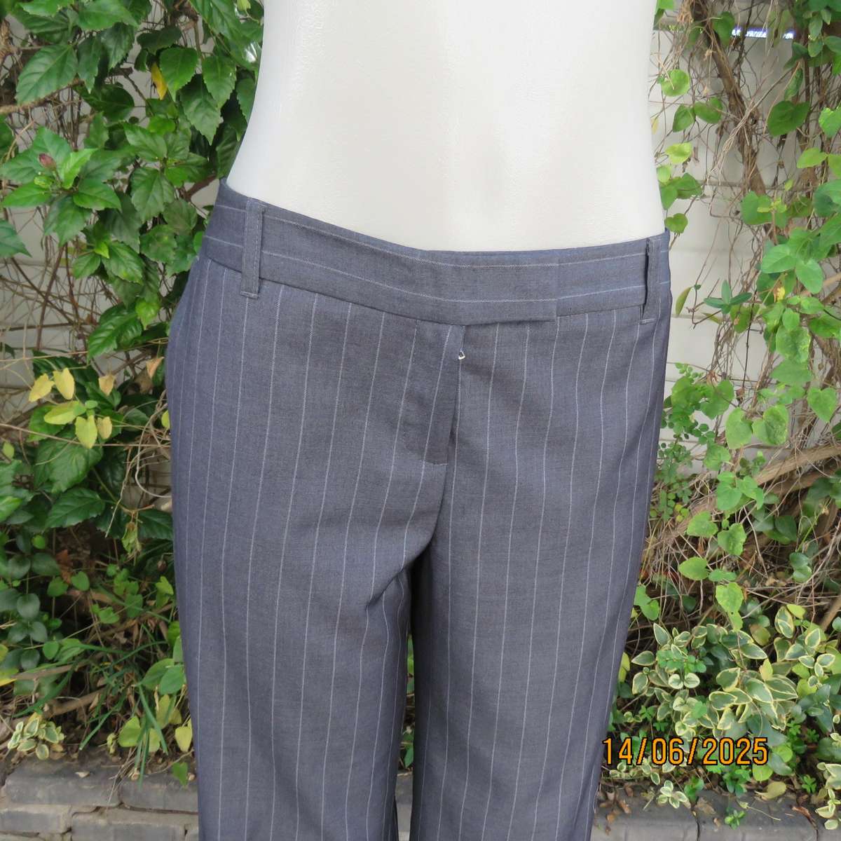 WOOLWORTHS Perfect size 38 elegant dress anchor grey pants-thin light stripes.