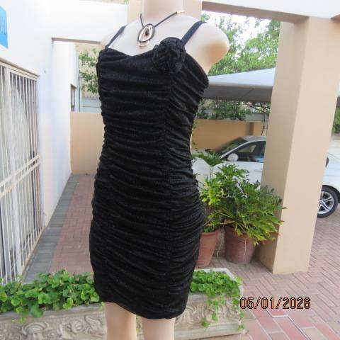 TRUWORTHS Glamour black stretch polyester vertically gathered dress with silver. Size 35