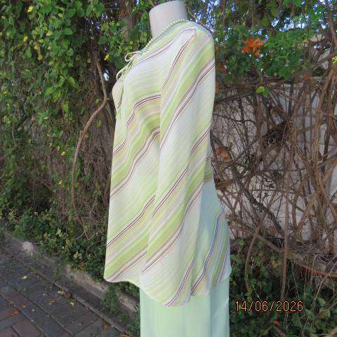 Dianello mint green, white & brown diagonal striped polyester slip-over long sleeve top size 40