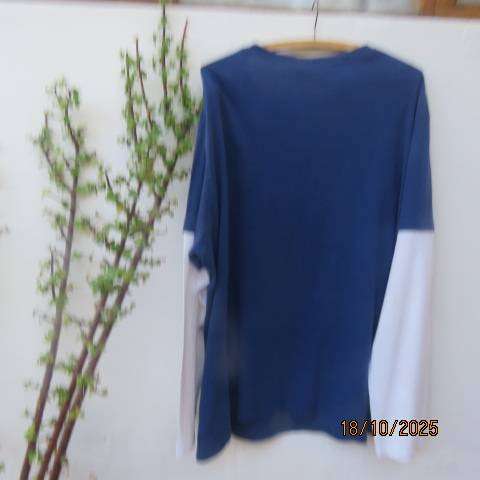 SUPERMAN denim blue T Shirt with white sleeve extensions size 3XL.