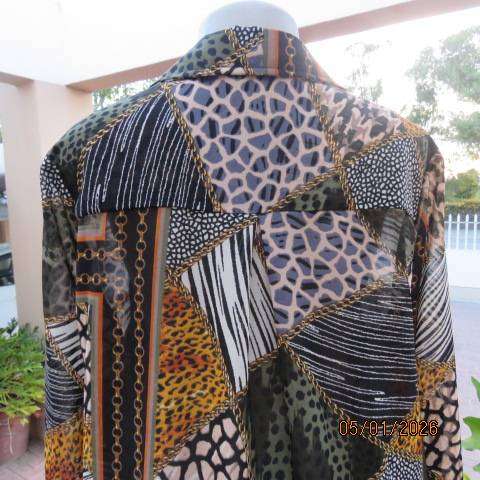 FOSHINI pattern blocked long sleeve sheer polyester top in animal print. Size 42-44