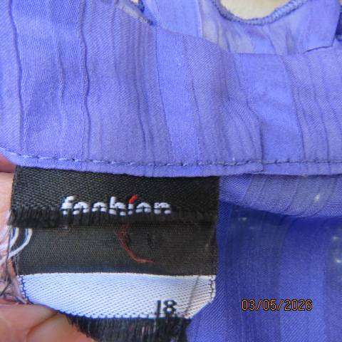 EXPRESS Fashion true purple sheer polyester embossed stripe button-down top size 42
