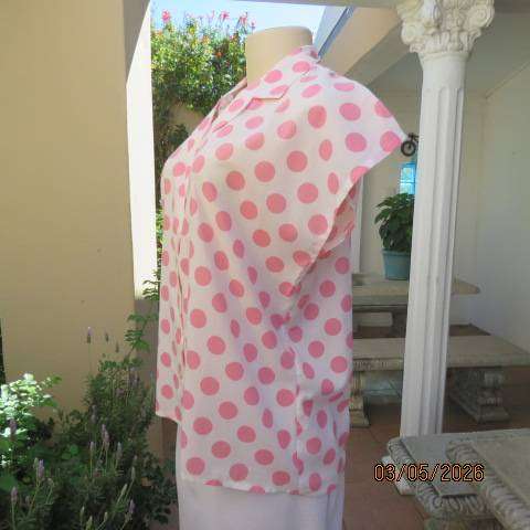 White polycotton button-down top with pink polka dots, open collar, size 38