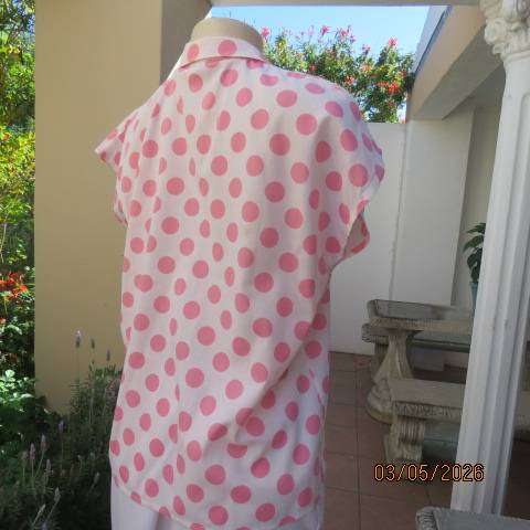 White polycotton button-down top with pink polka dots, open collar, size 38