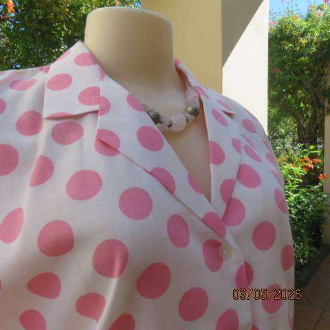 White polycotton button-down top with pink polka dots, open collar, size 38