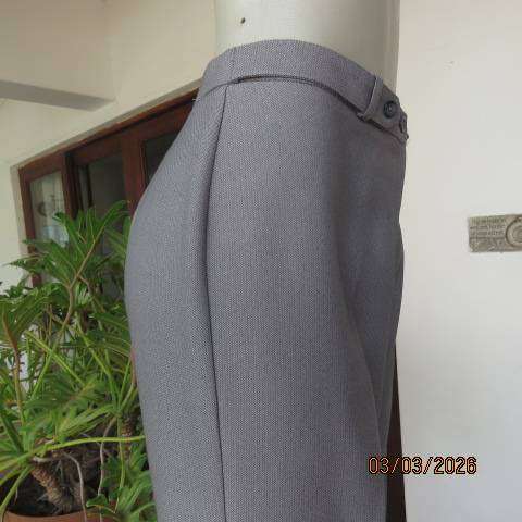 CONTEMPO dress pants in tiny herringbone pattern, size 40, mottled cream-brown