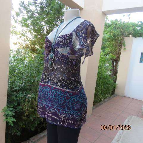 OASIS cool strappy top in blue-purple shades with triangle pieces over shoulders. Size 36
