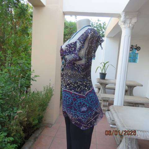 OASIS cool strappy top in blue-purple shades with triangle pieces over shoulders. Size 36