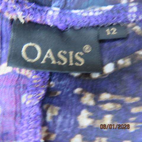 OASIS cool strappy top in blue-purple shades with triangle pieces over shoulders. Size 36