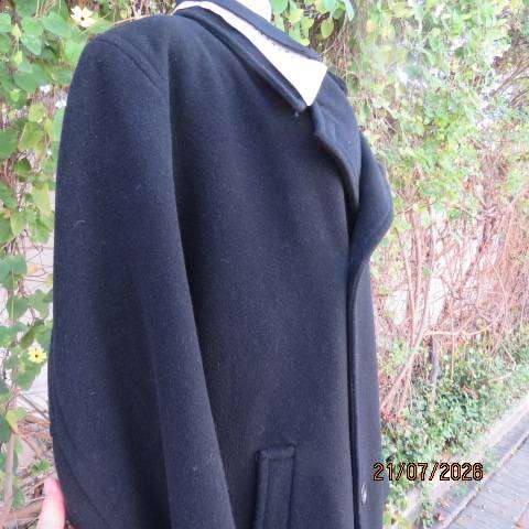 Copperstone ladies black formal double-breast long lined open collar jacket size 40