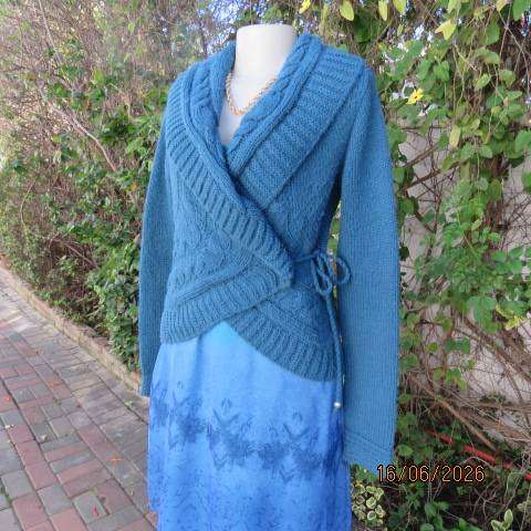 NURUM dark jade acrylic and polyamide knitted long sleeve fold-over cardigan size 36