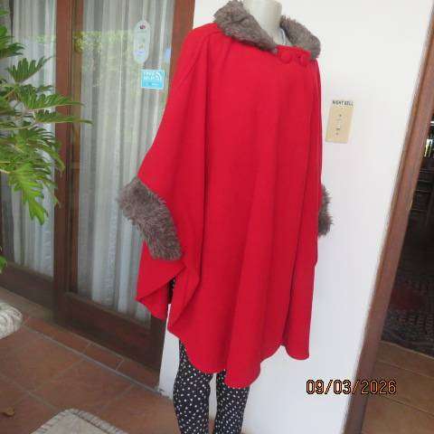 Judy's Pride Cherry Red Long Warm Top with Faux Fur Collar and Button Closure, Size 38-44