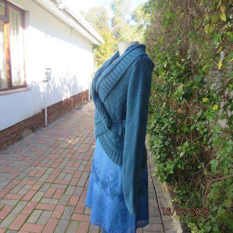 NURUM dark jade acrylic and polyamide knitted long sleeve fold-over cardigan size 36